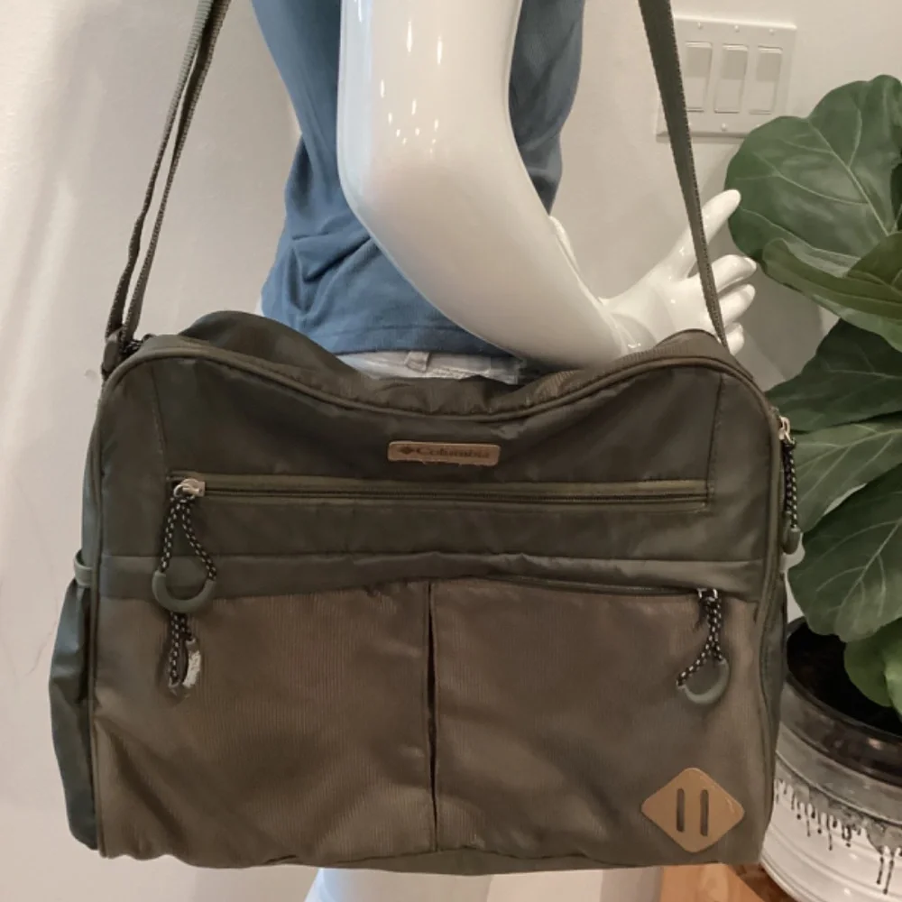 Columbia baby diaper bag with changing pad olive green medium size